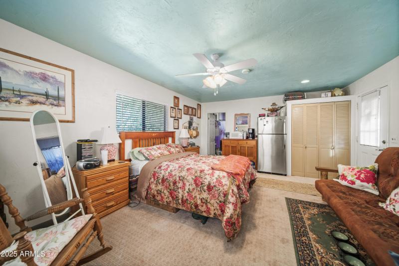 101 S Mesquite St 00021