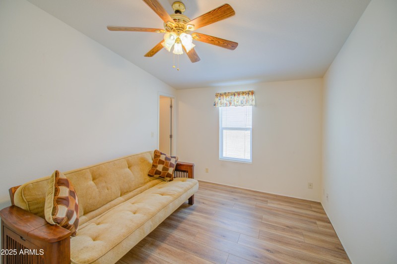 Bedroom 3-pic 1