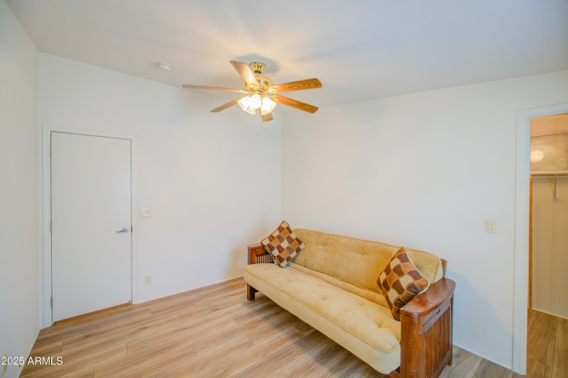 Bedroom 3-pic 2