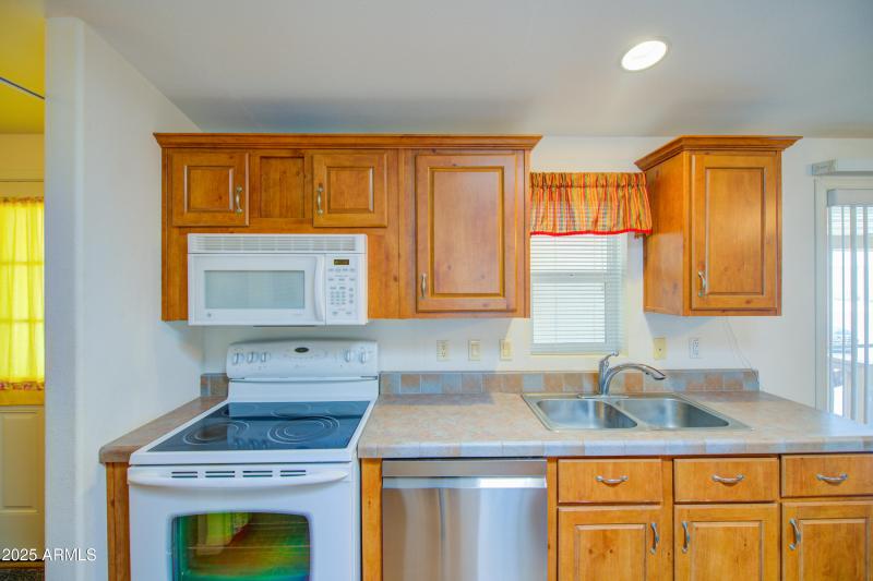 Kitchen 4