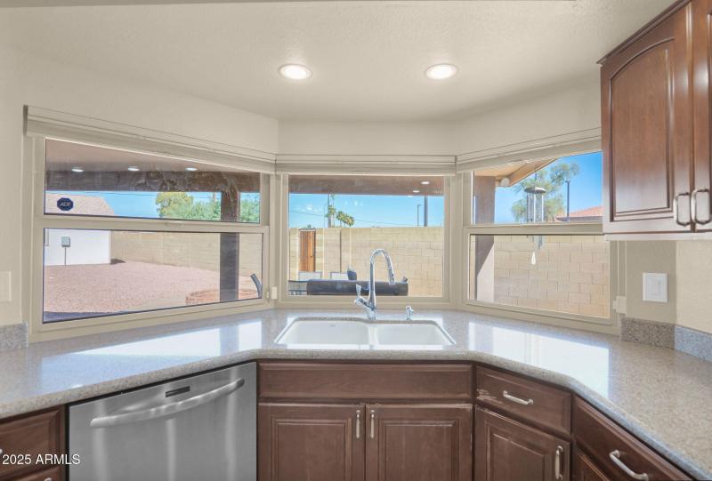 17-web-or-mls-P1281862