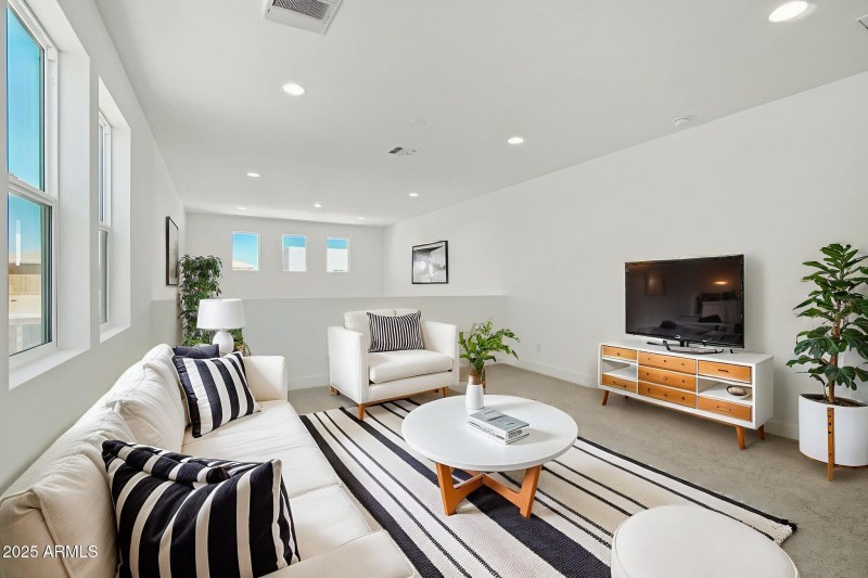 Loft View C
