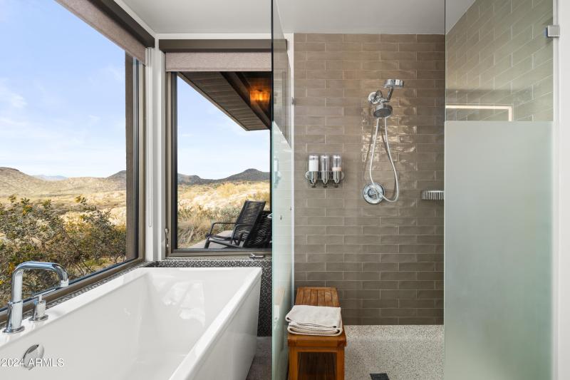 ageCo_15310NSandyBluffRd_WEB-44