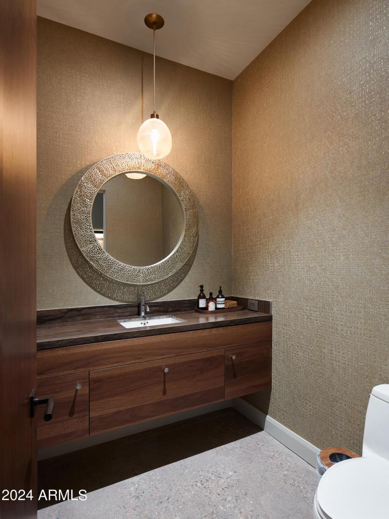 P310NSandyBluffRd_WEB-65