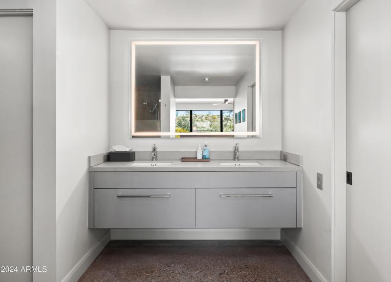 mageCo_15310NSandyBluffRd_WEB-18