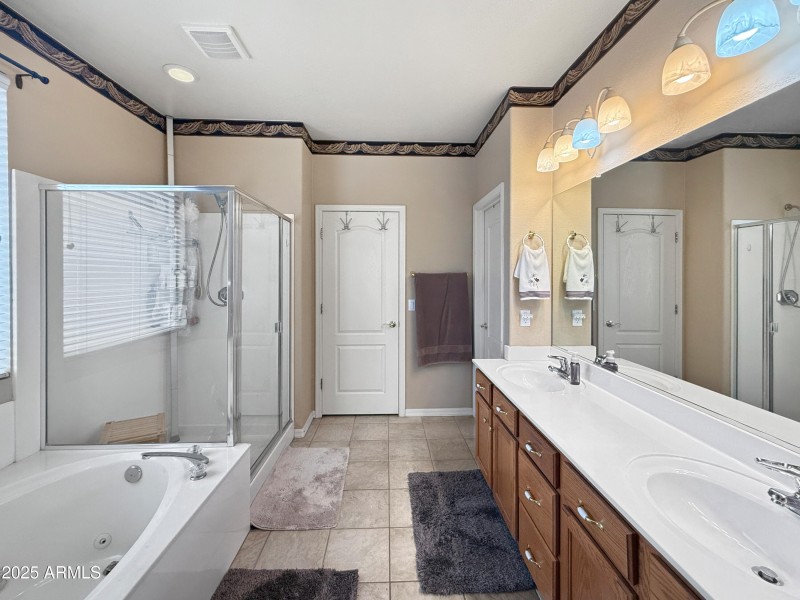 fb4640333dd6d7d36af9c7e2f5fa971d9cea12be