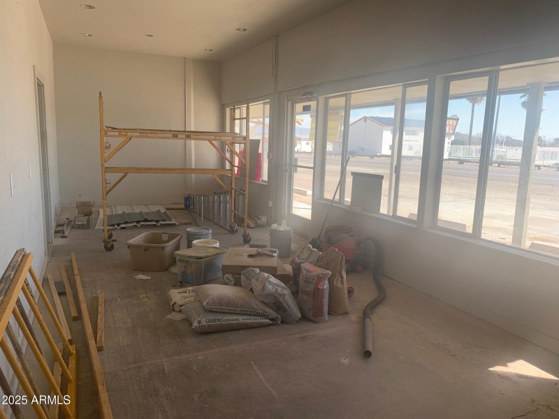 Street Front Rm at Warehouse side 1-1