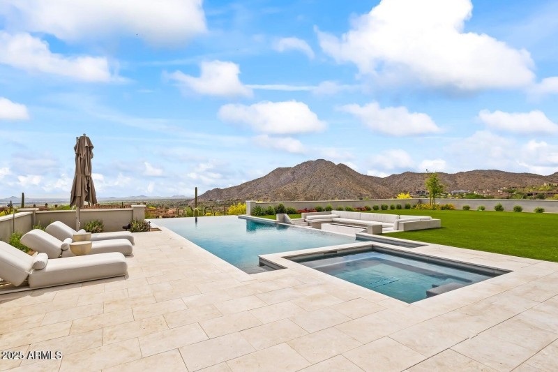 20250131070224694677000000-o