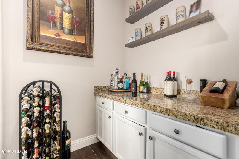 Pocket Bar