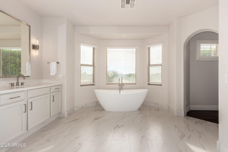 Soaking Tub