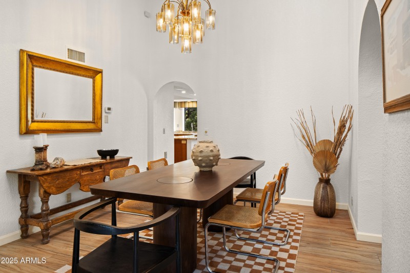 JL_205ConchoDr-interiors-CommonAreas-17