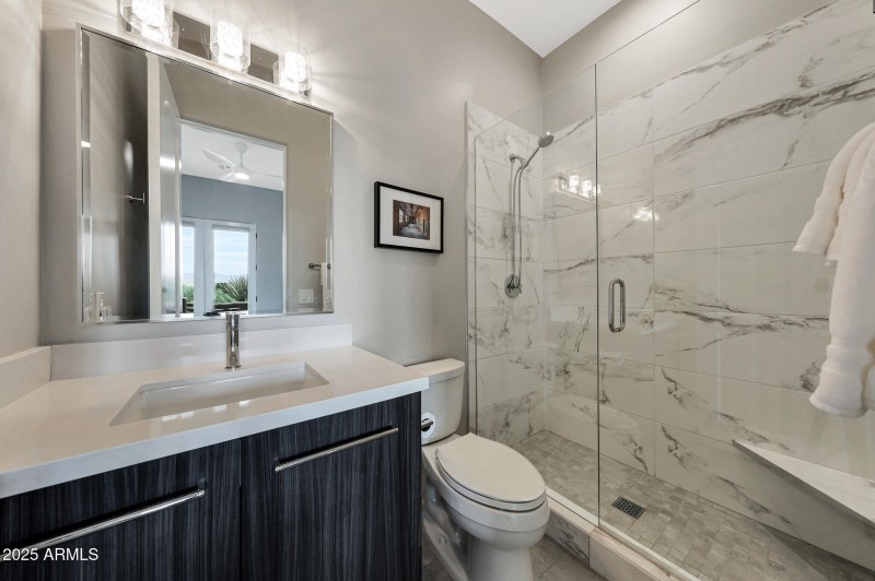 Guest Bath 2