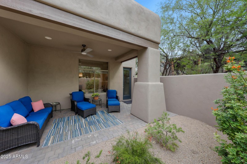 Private Side Patio