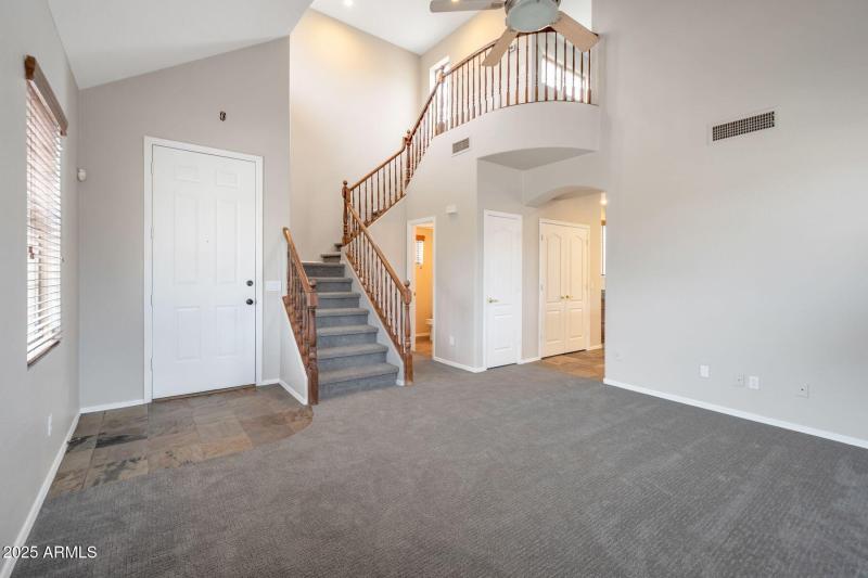 Holmes 5352 living room-stairs