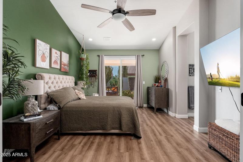 10035 E Janice Way - 14