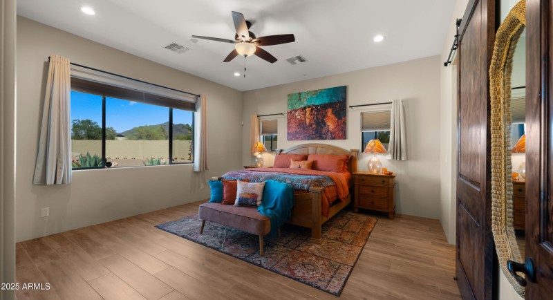 Primary Bedroom2