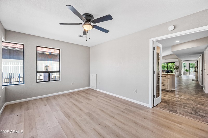 22 Front Bedroom:Den 2