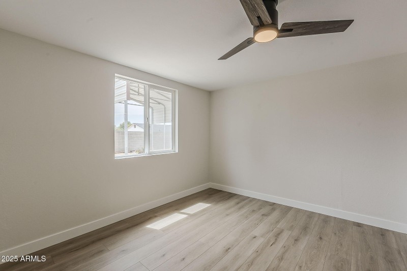 19-web-or-mls-Surrey-19