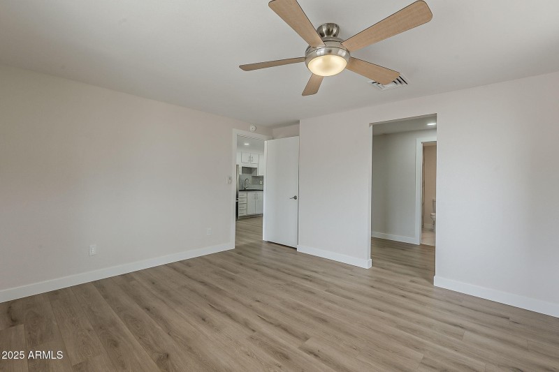 23-web-or-mls-Surrey-23