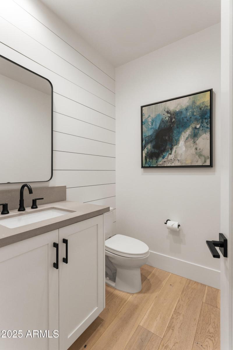 PropertyImageCo_4007N34thSt_WEB-39