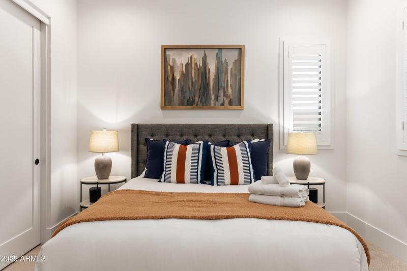 PropertyImageCo_4007N34thSt_WEB-41