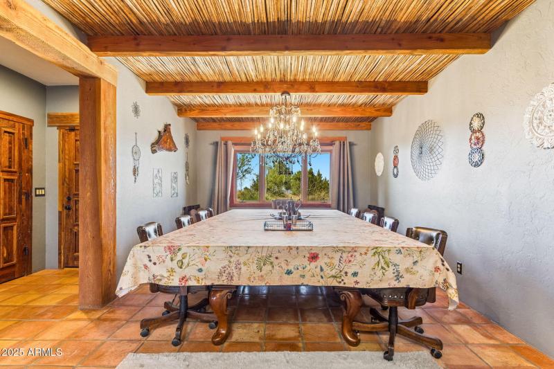 16-web-or-mls-1 Pinto Trail - MLS Images