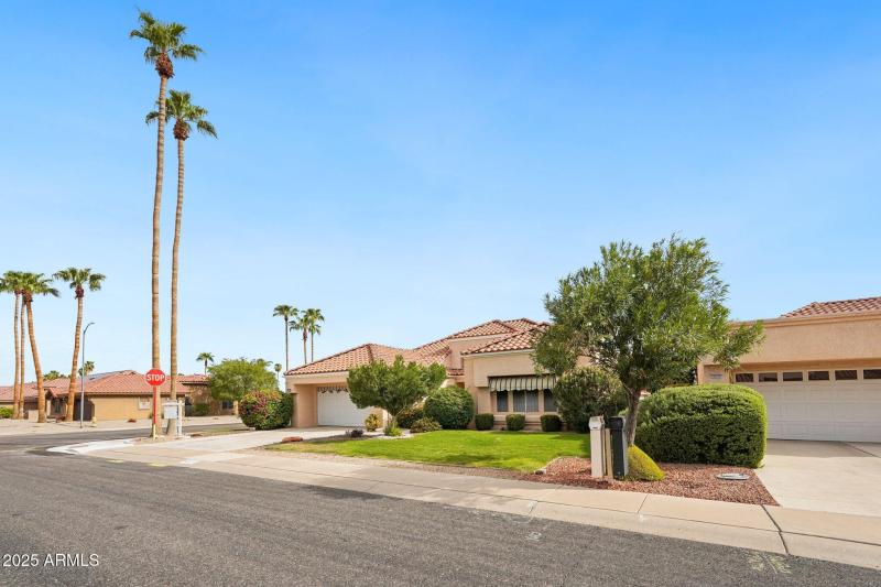 5-web-or-mls-W Desert Glen Dr-S0409-005