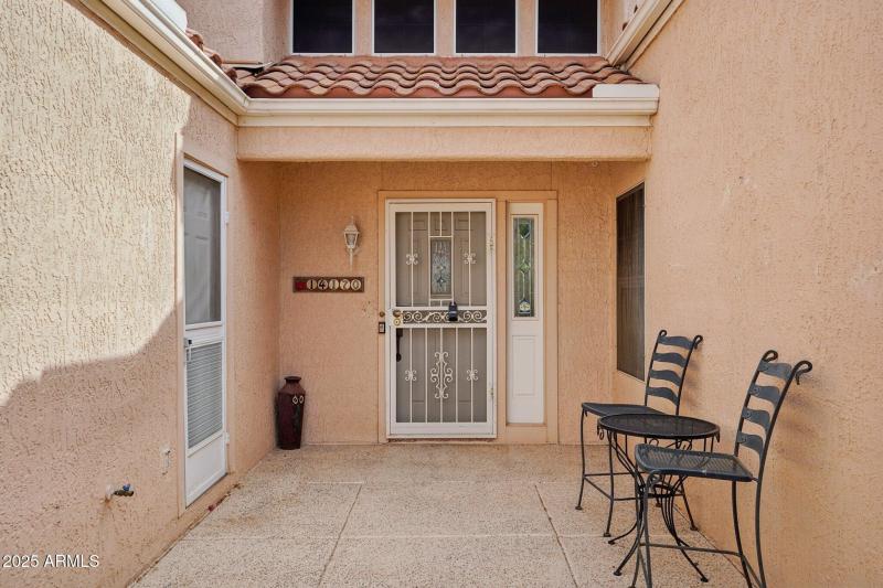 9-web-or-mls-W Desert Glen Dr-S0409-009