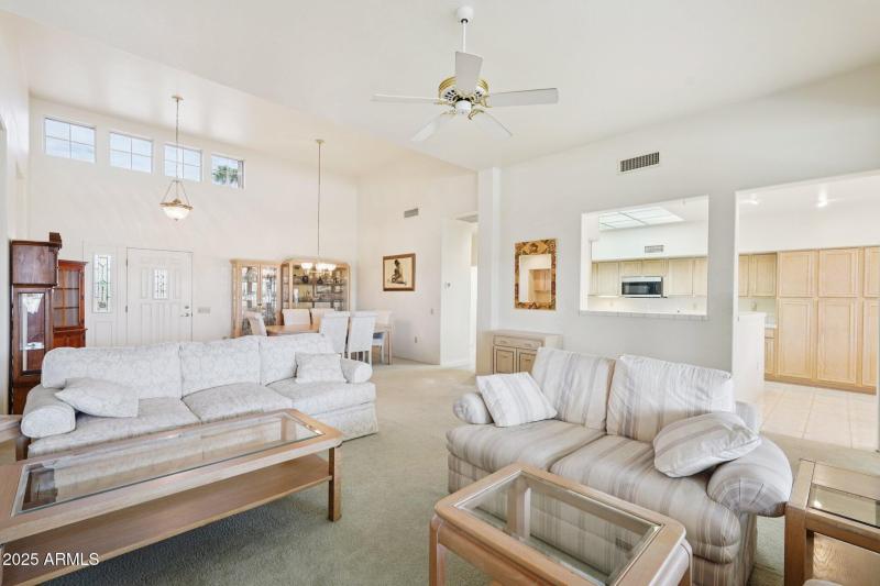 10-web-or-mls-W Desert Glen Dr-S0409-010