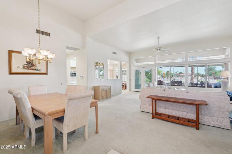 14-web-or-mls-W Desert Glen Dr-S0409-014