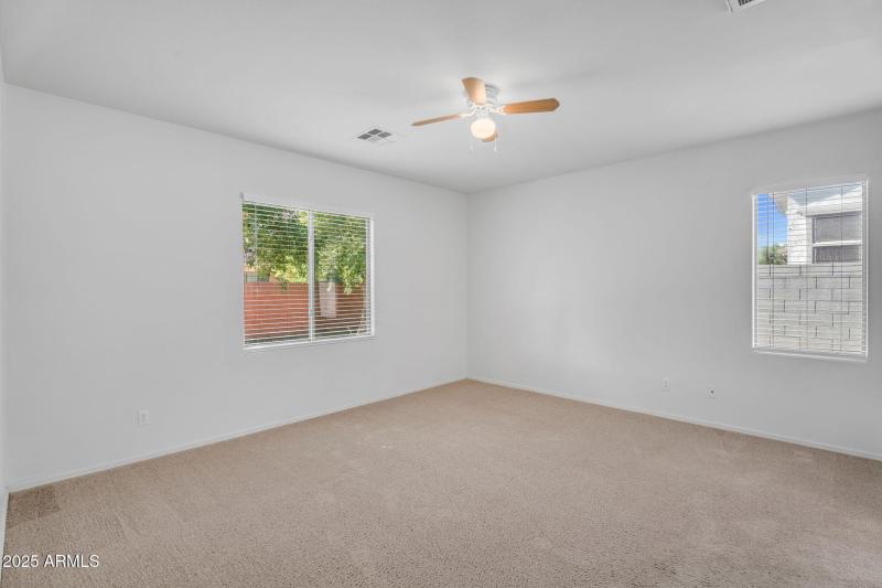 19-web-or-mls-DSC01801