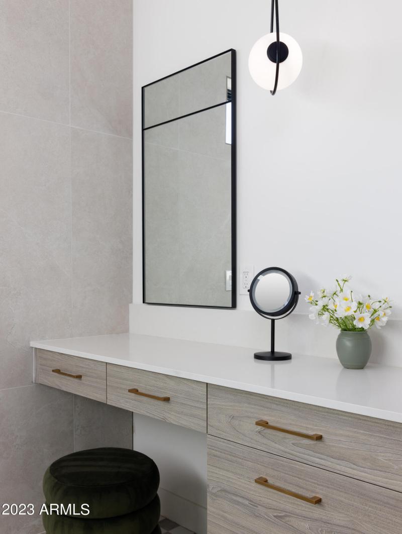 PropertyImageCo_13672N88thPl_WEB-5