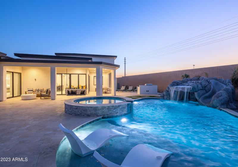 PropertyImageCo_13672N88thPl_WEB-54