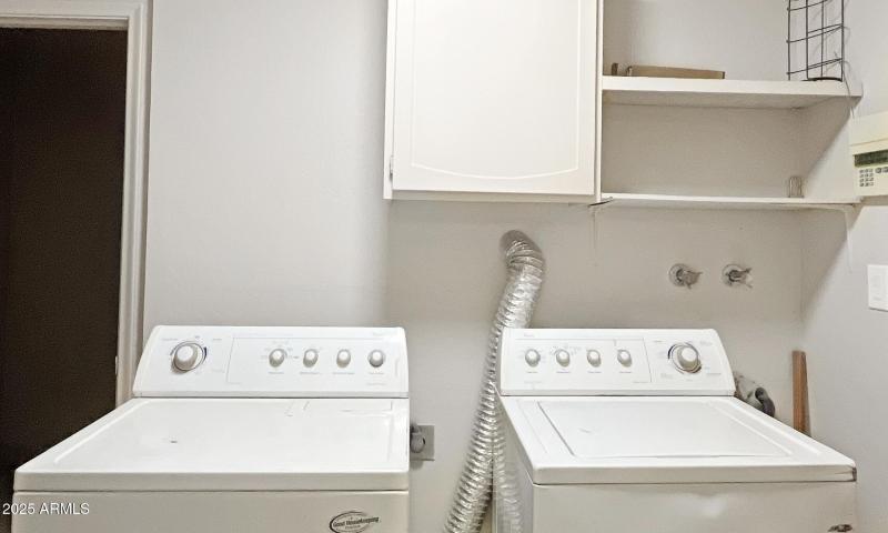 E01CAA7B-9D58-41E6-B028-1E7AE8E951B3_1_1