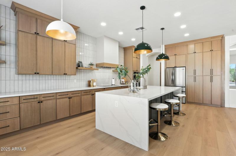 10 Foot dual-edge waterfall island