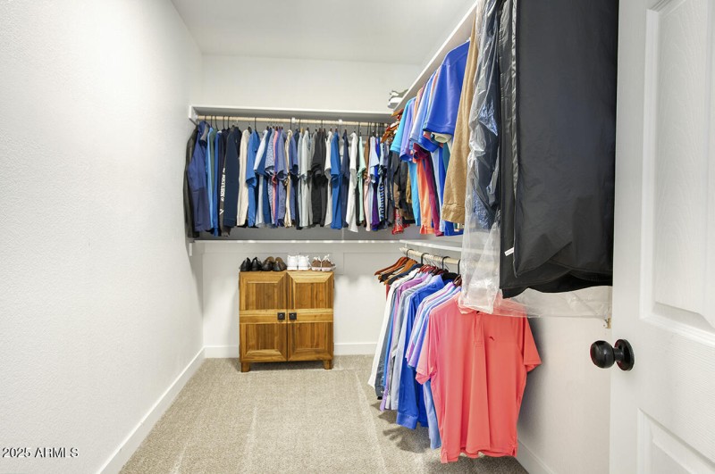 1302 E MILADA DR
