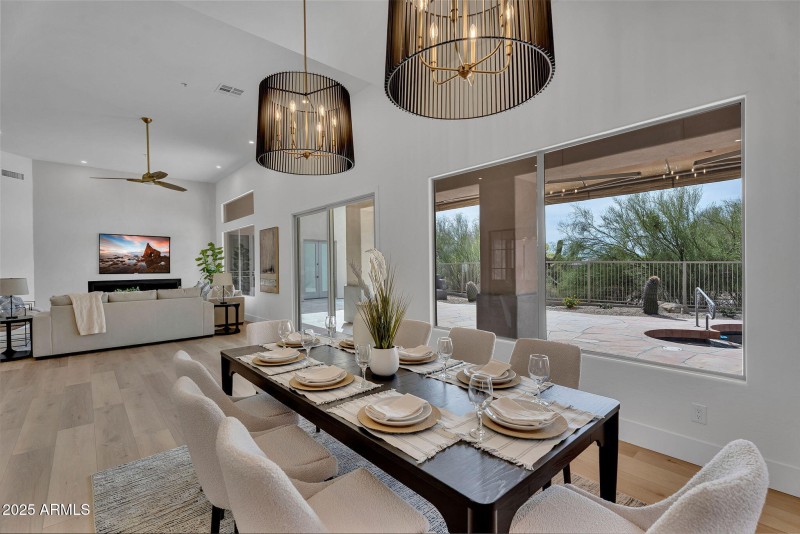 10-web-or-mls-6184 E Dusty Coyote Cir-10