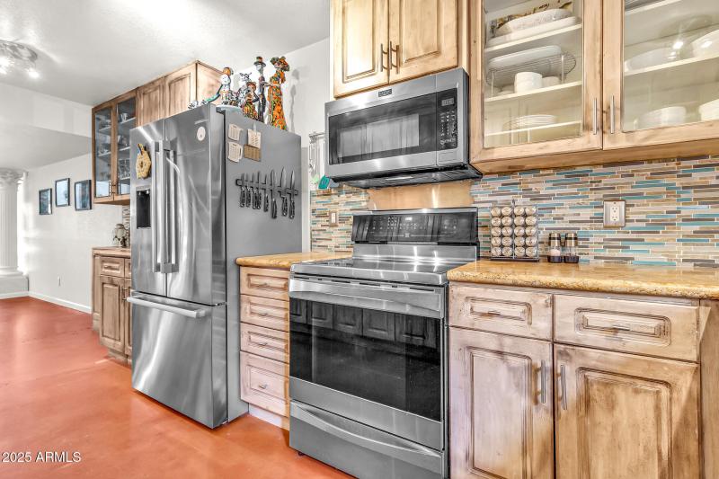 1124 E Driftwood Dr-15_(2048)