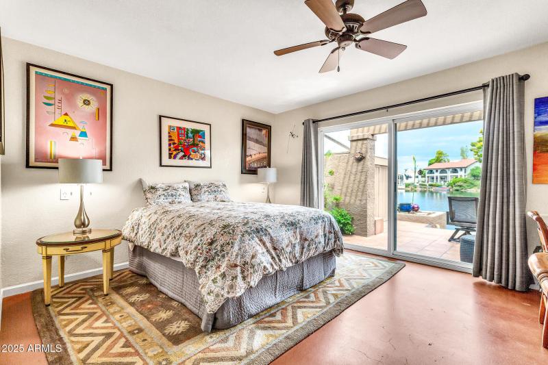 1124 E Driftwood Dr-18_(2048)