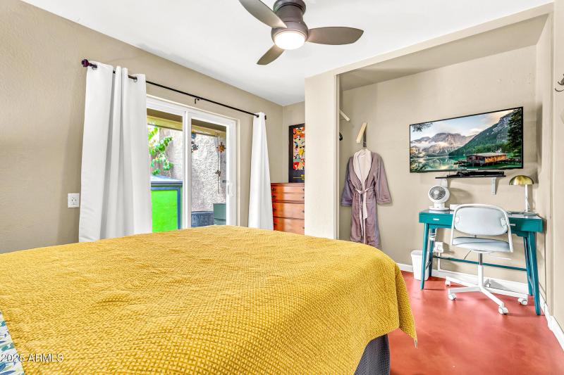 1124 E Driftwood Dr-28_(2048)