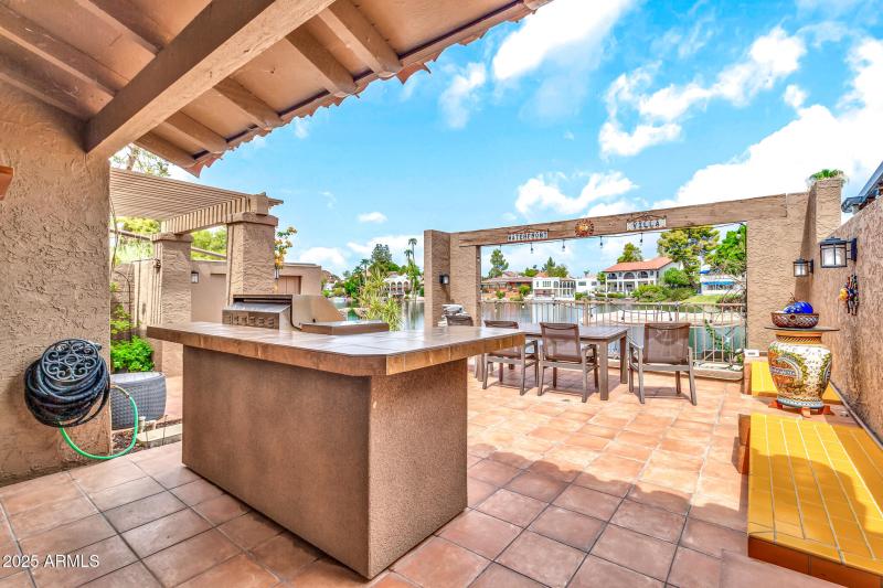 1124 E Driftwood Dr-46_(2048)