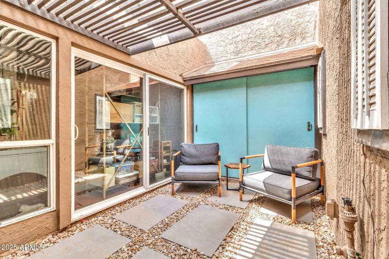 1124 E Driftwood Dr-48_(2048)