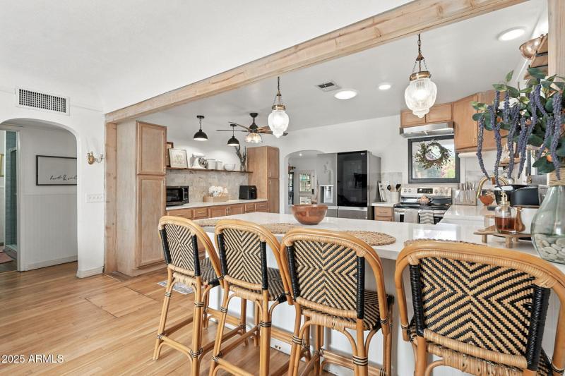 16-web-or-mls-Holly-16