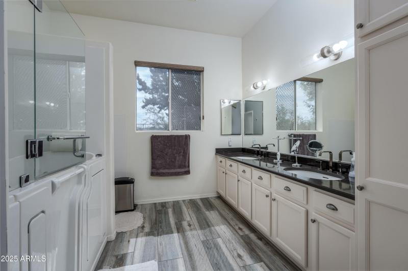 587 S Valle Escondido Cornville AZ-22