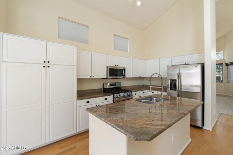 15-web-or-mls-DSC07401