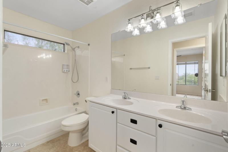 32-web-or-mls-DSC07475