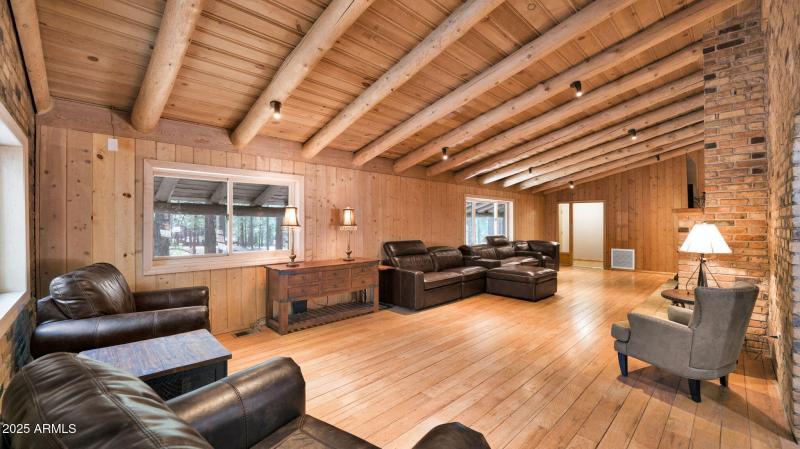 79-web-or-mls-P1153866