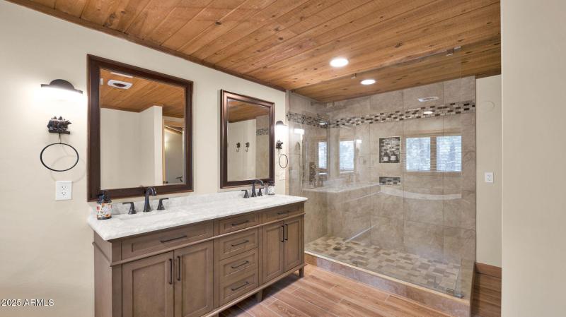 47-web-or-mls-P1154083