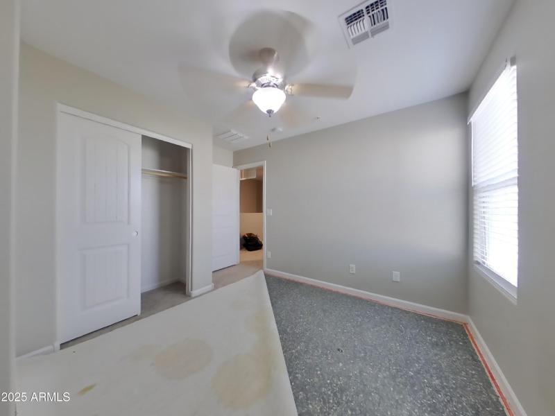 13_pc_UjjD9mD1Q0_6cRogYASxd_layout_0