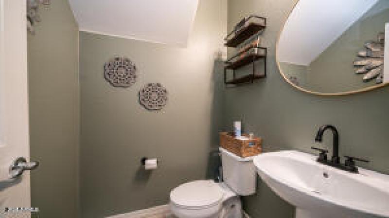 20250331041453011877000000